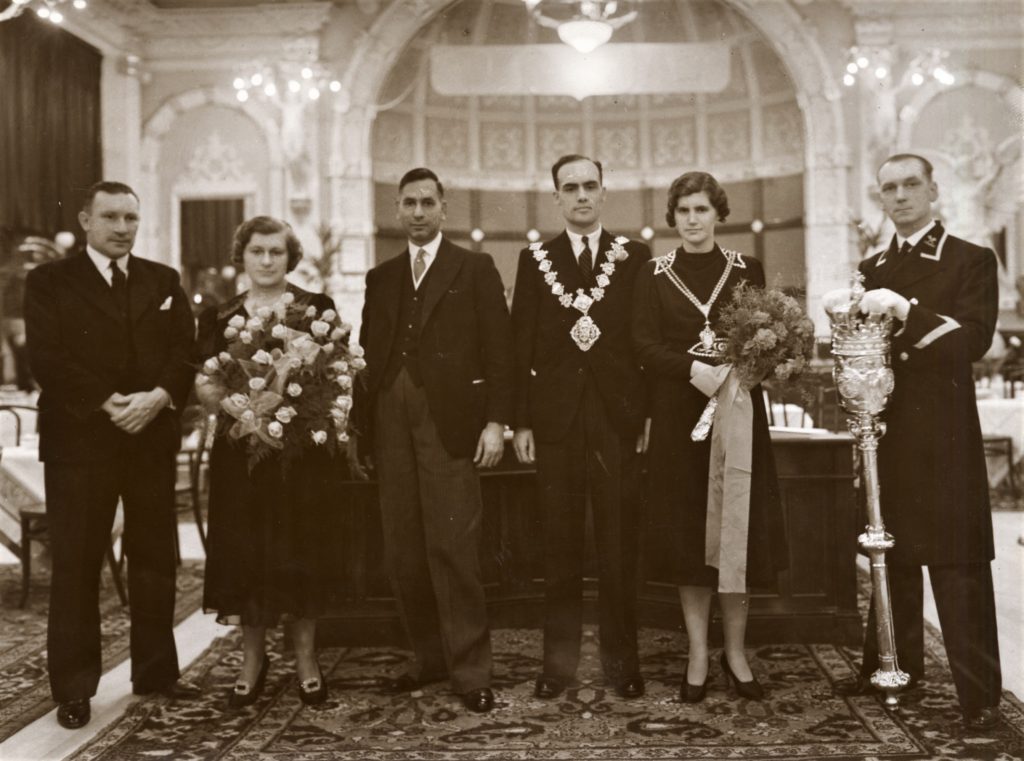 Chuni Lal Katial & W L Prowse & Others (1939) Credit Islington Local History Centre